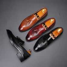 Load image into Gallery viewer, Plus cashmere Business Leather Shoes Men