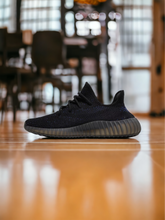 Load image into Gallery viewer, adidas yeezy  Boost 350 V2
