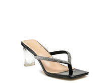 Load image into Gallery viewer, LITCHI CRYSTAL LINED THONG BLOCK HEELED SANDAL
