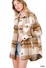 Load image into Gallery viewer, OVERSIZED YARN DYED PLAID SHACKET
