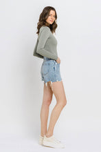 Load image into Gallery viewer, High Rise Raw Hem Shorts
