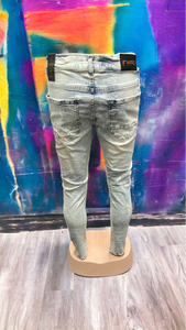 slim fit jeans