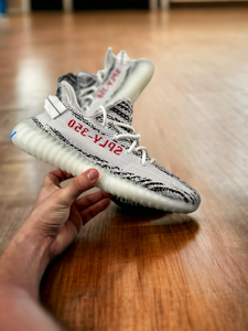 adidas Yeezy Boost 350 V2