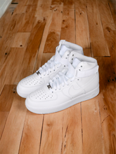 Load image into Gallery viewer, Air Force 1 high
