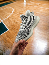 Load image into Gallery viewer, adidas Yeezy Boost 350 V2
