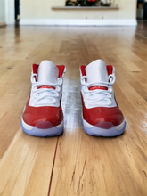 Load image into Gallery viewer, Jordan 11 retro
