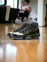 Load image into Gallery viewer, Jordan 11 retro
