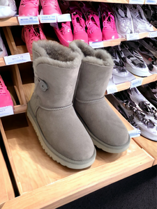 uggs boots