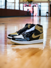 Load image into Gallery viewer, Jordan 1 high
