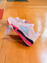 Load image into Gallery viewer, Jordan 5 retro low
