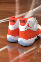 Load image into Gallery viewer, Jordan 11 Retro
