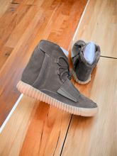 Load image into Gallery viewer, adidas Yezzy boost 750
