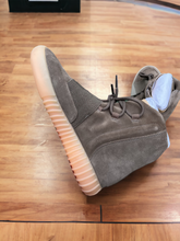 Load image into Gallery viewer, adidas Yezzy boost 750
