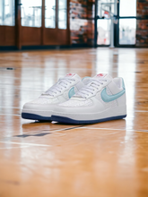 Load image into Gallery viewer, Air Force 1 low
