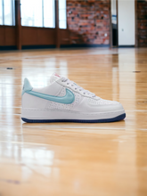 Load image into Gallery viewer, Air Force 1 low
