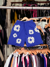 Load image into Gallery viewer, denim tears wreath shorts
