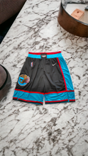 Load image into Gallery viewer, basketball  shorts
