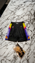 Load image into Gallery viewer, basketball  shorts
