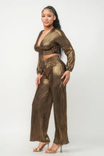 Load image into Gallery viewer, Foil Plisse Tunnel Shirring Top And Pants Set
